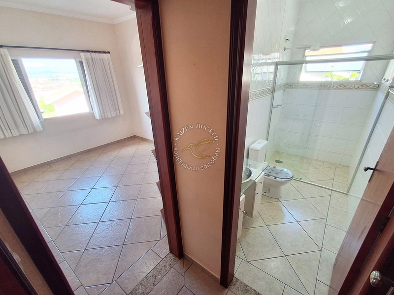 Locação de Casa com Vista Panorâmica e 3 Dormitórios no Jardim América – Bragança Paulista: 37ª foto da galeria de imagens do imóvel