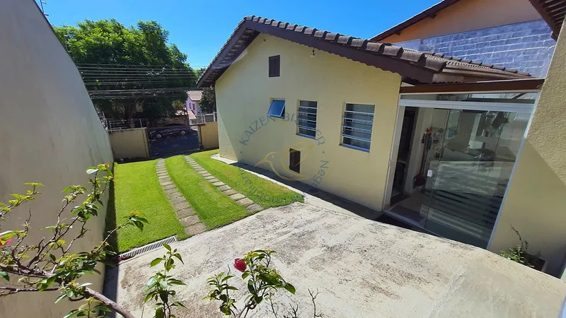Casa Espaçosa à Venda no Residencial das Ilhas – Bragança Paulista/SP | 4 Dormitórios, Suíte, Jardim e 6 Vagas: 17ª foto da galeria de imagens do imóvel