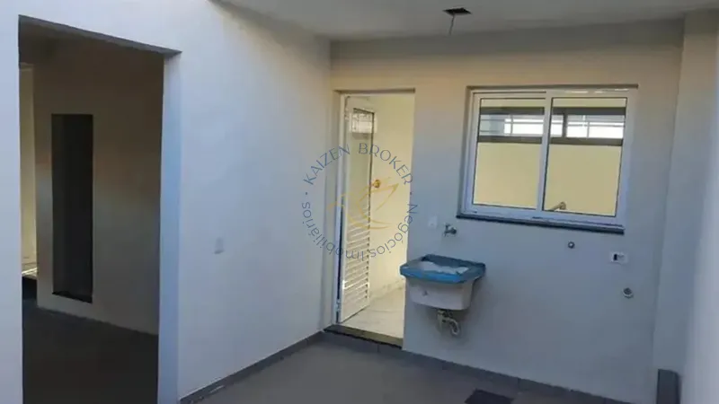 Sobrado à venda em Vila Garcia, Bragança Paulista SP. 3 suítes, 2 vagas, excelente localização. Aceita permuta e financiamento. Agende sua visita.: 7ª foto da galeria de imagens do imóvel