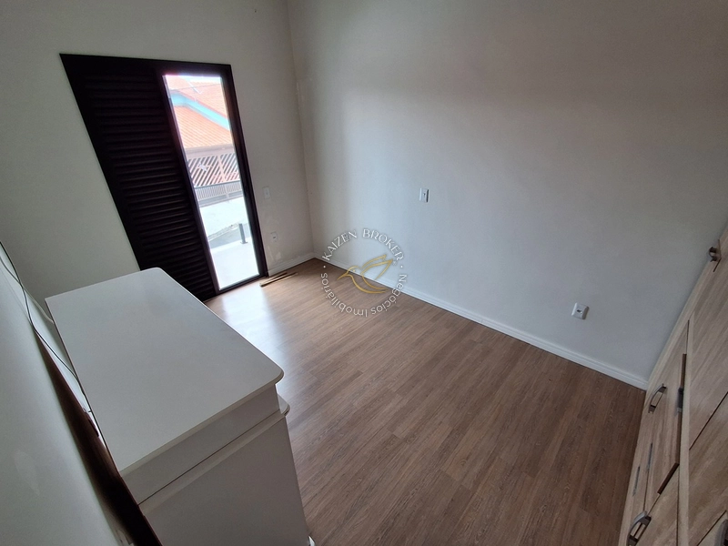 Sobrado à venda em Vila Garcia, Bragança Paulista SP. 3 suítes, 2 vagas, excelente localização. Aceita permuta e financiamento. Agende sua visita.: 37ª foto da galeria de imagens do imóvel