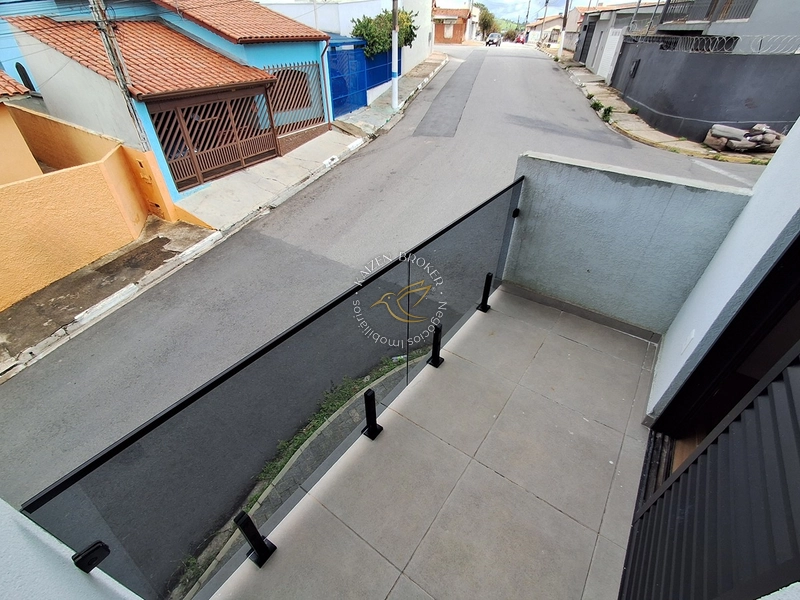 Sobrado à venda em Vila Garcia, Bragança Paulista SP. 3 suítes, 2 vagas, excelente localização. Aceita permuta e financiamento. Agende sua visita.: 40ª foto da galeria de imagens do imóvel