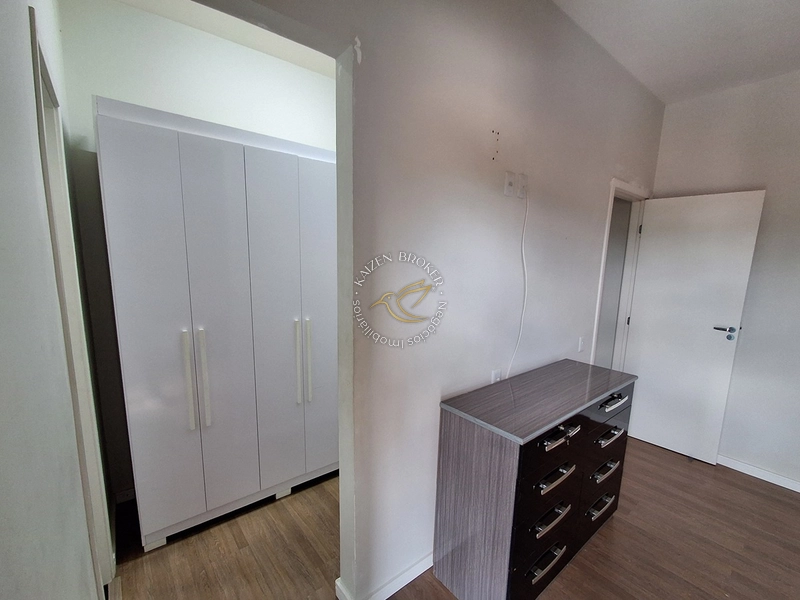 Sobrado à venda em Vila Garcia, Bragança Paulista SP. 3 suítes, 2 vagas, excelente localização. Aceita permuta e financiamento. Agende sua visita.: 59ª foto da galeria de imagens do imóvel