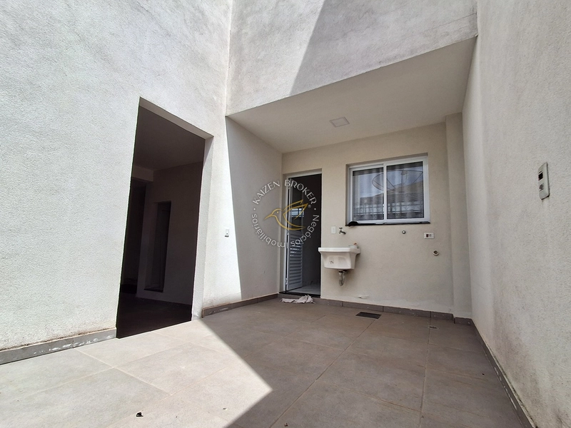 Sobrado à venda em Vila Garcia, Bragança Paulista SP. 3 suítes, 2 vagas, excelente localização. Aceita permuta e financiamento. Agende sua visita.: 19ª foto da galeria de imagens do imóvel