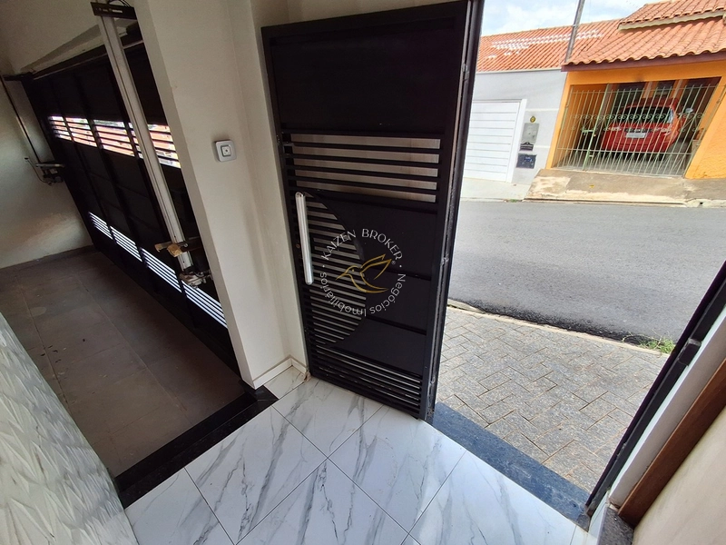 Sobrado à venda em Vila Garcia, Bragança Paulista SP. 3 suítes, 2 vagas, excelente localização. Aceita permuta e financiamento. Agende sua visita.: 6ª foto da galeria de imagens do imóvel