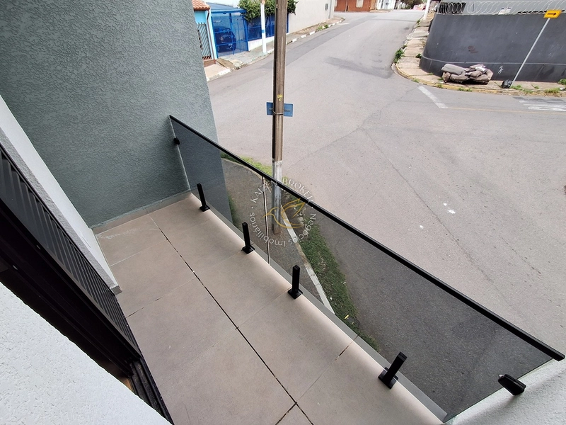 Sobrado à venda em Vila Garcia, Bragança Paulista SP. 3 suítes, 2 vagas, excelente localização. Aceita permuta e financiamento. Agende sua visita.: 47ª foto da galeria de imagens do imóvel