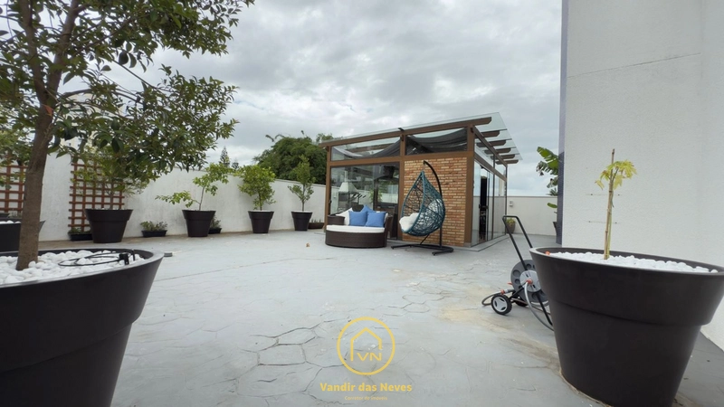 CASA SUSPENSA COM ÁREA DE LAZER PRIVATIVA: 4ª foto da galeria de imagens do imóvel