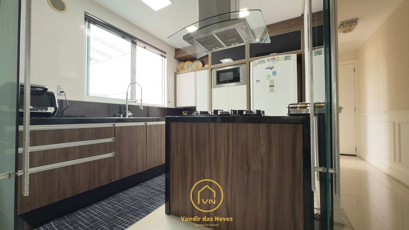 CASA SUSPENSA COM ÁREA DE LAZER PRIVATIVA: 8ª foto da galeria de imagens do imóvel
