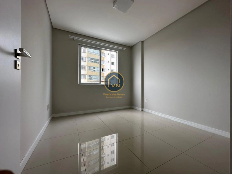 Apartamento para Venda em Itajaí, Centro, 3 dormitórios, 1 suíte, 2 banheiros, 2: 9ª foto da galeria de imagens do imóvel