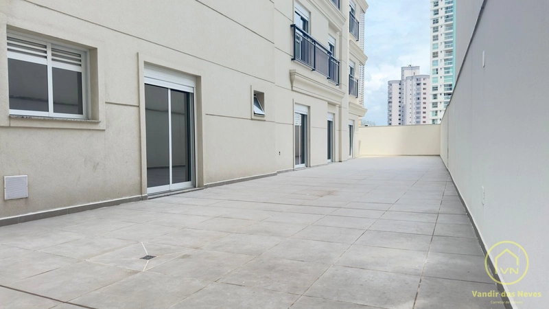 Casa suspensa 2 suítes mais 2 demi-suítes, centro de Itajaí: 6ª foto da galeria de imagens do imóvel