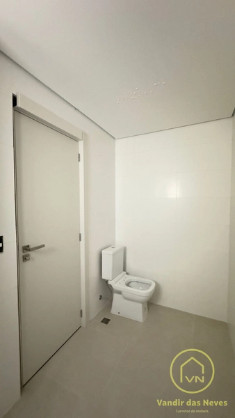 Casa suspensa 2 suítes mais 2 demi-suítes, centro de Itajaí: 11ª foto da galeria de imagens do imóvel