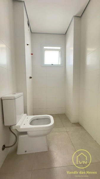 Casa suspensa 2 suítes mais 2 demi-suítes, centro de Itajaí: 10ª foto da galeria de imagens do imóvel