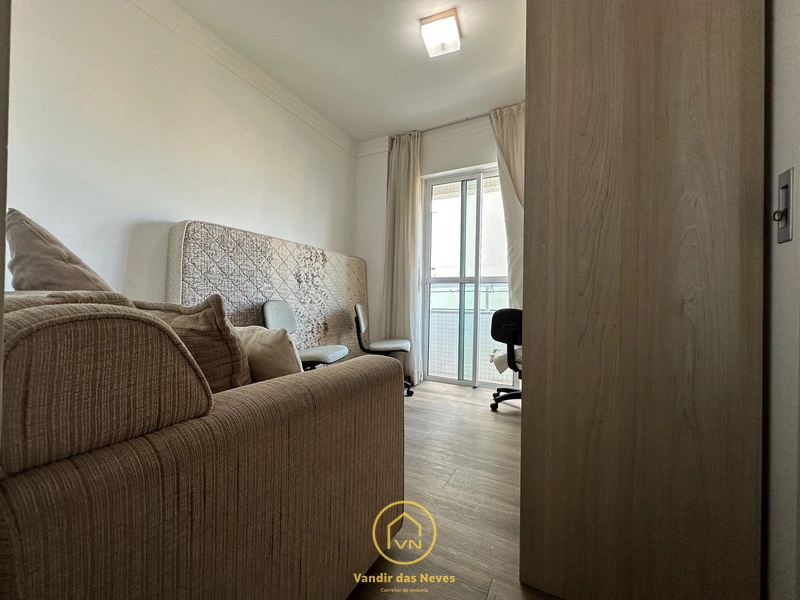 APARTAMENTO NA PRAIA BRAVA: 7ª foto da galeria de imagens do imóvel