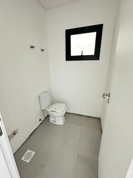Casa 3 dormitórios sendo 1 suíte americana  em CAPÃO DA CANOA/Zona Nor: 3ª foto da galeria de imagens do imóvel