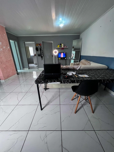 Excelente oportunidade 2 casas à venda no mesmo terreno!: 3ª foto da galeria de imagens do imóvel
