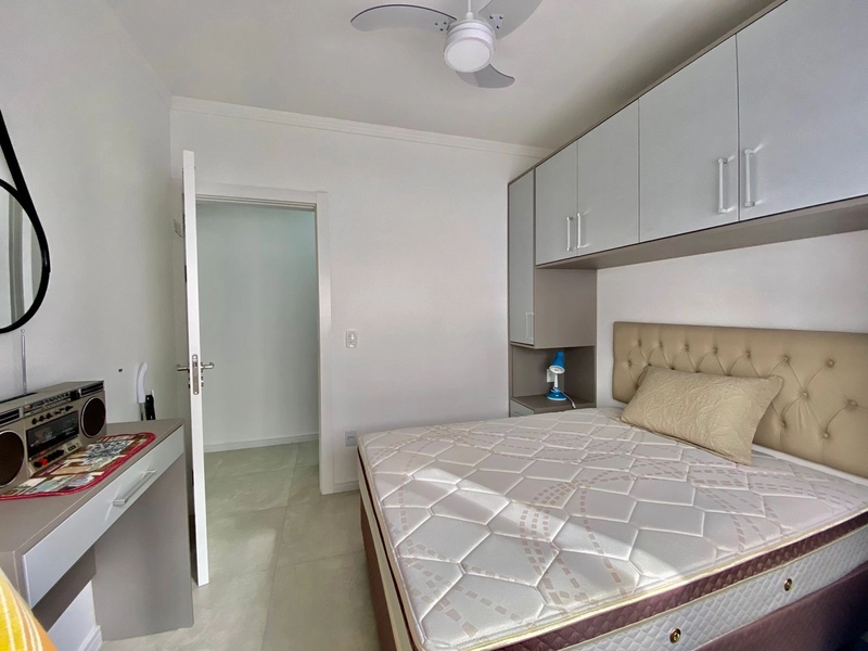 APARTAMENTO COM AMPLO TERRAÇO EM CAPÃO DA CANOA!: 2ª foto da galeria de imagens do imóvel