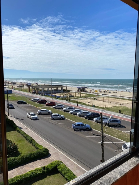 APARTAMENTO 3 DORMITÓRIOS  EM CAPÃO DA CANOA/CENTRO: 3ª foto da galeria de imagens do imóvel