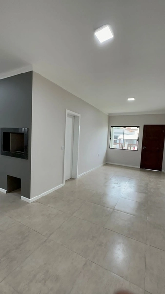 CASA NO CENTRO DE XANGRI-LÁ!: 5ª foto da galeria de imagens do imóvel