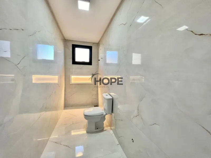 CASA COMPOSTA POR 3 SUÍTES NO BAIRRO PLANEJADO SANTORINI!: 10ª foto da galeria de imagens do imóvel