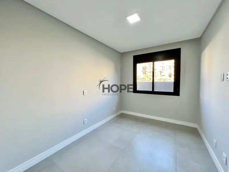 CASA COMPOSTA POR 3 SUÍTES NO BAIRRO PLANEJADO SANTORINI!: 11ª foto da galeria de imagens do imóvel