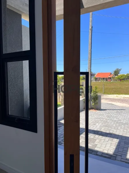 CASA COMPOSTA POR 2 SUÍTES EM CAPÃO DA CANOA!: 35ª foto da galeria de imagens do imóvel