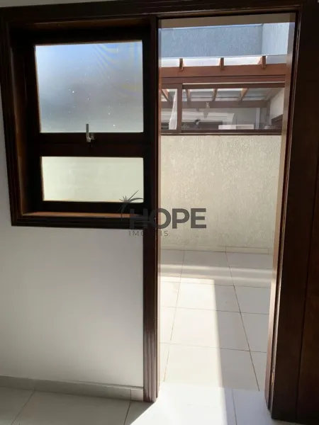 CASA À VENDA NO CENTRO DE XANGRI-LÁ!: 4ª foto da galeria de imagens do imóvel