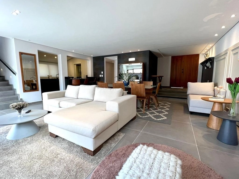 Casa com 5 suítes em Capão da Canoa!: 6ª foto da galeria de imagens do imóvel