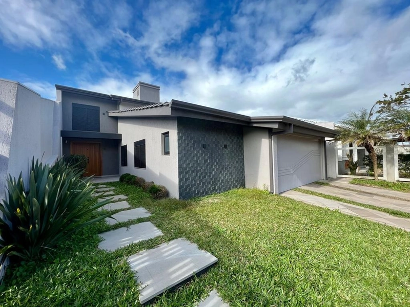 Casa com 5 suítes em Capão da Canoa!: 10ª foto da galeria de imagens do imóvel