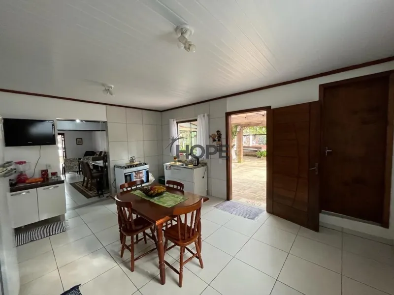 Casa a venda com 3 dormitórios em Capao da Canoa: 4ª foto da galeria de imagens do imóvel
