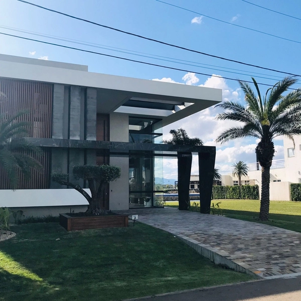 CASA EM CONDOMÍNIO FECHADO EM XANGRI-LÁ: 24ª foto da galeria de imagens do imóvel