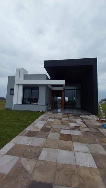 Casa com 4 suítes independentes em Condomínio/Xangri-Lá: 18ª foto da galeria de imagens do imóvel