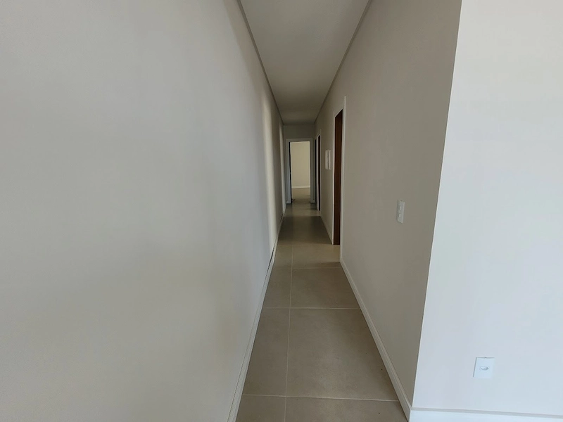 CASA DE ALTO PADRÃO EM CAPÃO DA CANOA-RS: 8ª foto da galeria de imagens do imóvel