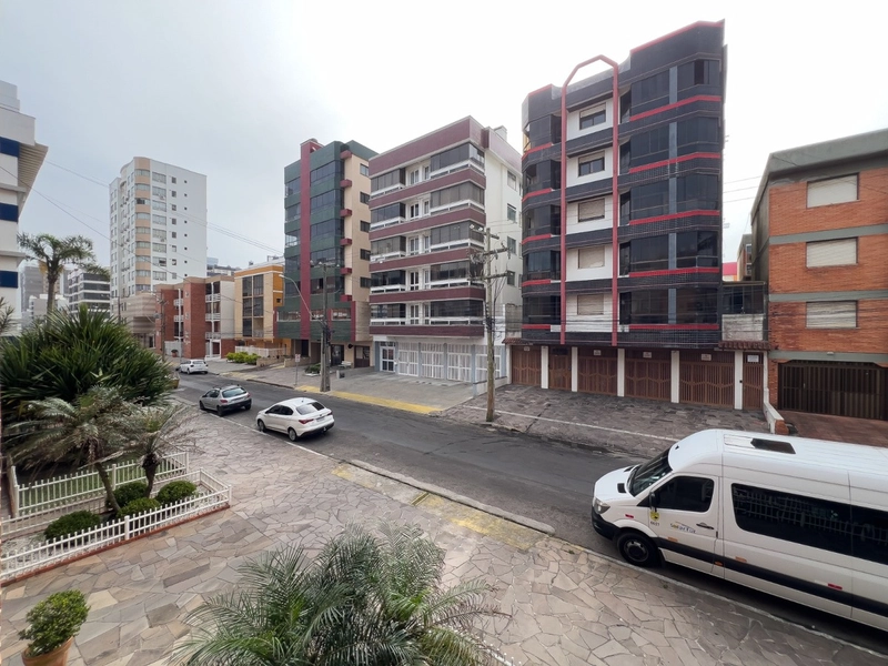 Casa com piscina, energia solar e área gourmet com mesa de bilhar: 3ª foto da galeria de imagens do imóvel