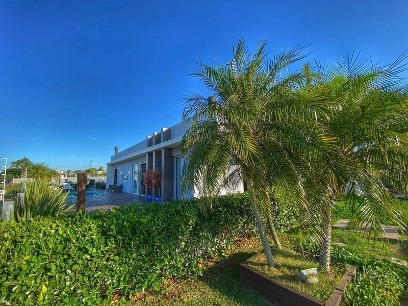 CASA 4 DORMITÓRIOS EM XANGRI-LÁ/ ATLÂNTIDA: 2ª foto da galeria de imagens do imóvel
