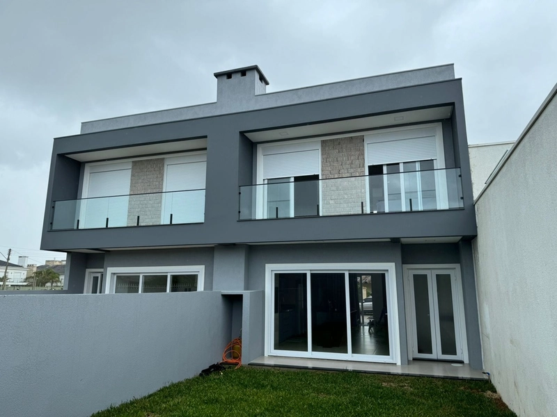 LINDO SOBRADO À VENDA NO BAIRRO REMANSO EM XANGRI-LÁ!: 5ª foto da galeria de imagens do imóvel
