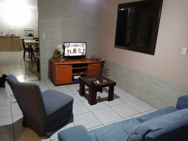 CASA COMPOSTA POR 3 DORMITÓRIOS EM CAPÃO DA CANOA!: 4ª foto da galeria de imagens do imóvel
