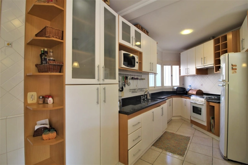 CASA 4 DORMITÓRIOS EM XANGRI-LÁ/ATLÂNTIDA: 18ª foto da galeria de imagens do imóvel