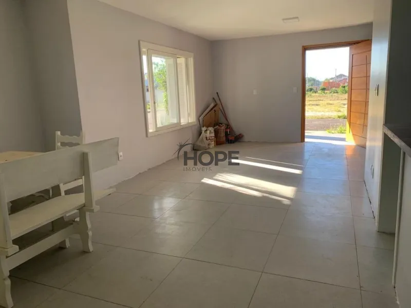 Casa com quatro dormitórios em bairro de Capão da Canoa: 6ª foto da galeria de imagens do imóvel