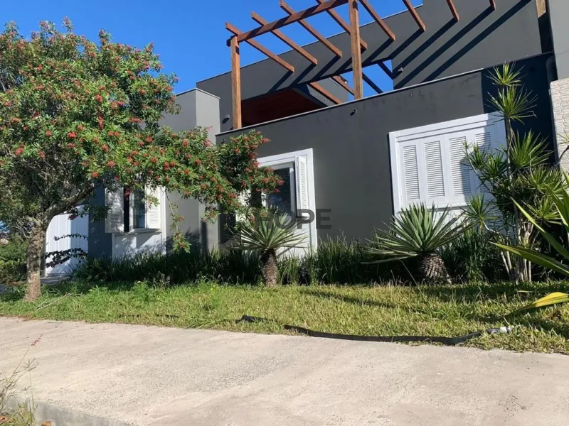 Casa com quatro dormitórios em bairro de Capão da Canoa: 25ª foto da galeria de imagens do imóvel