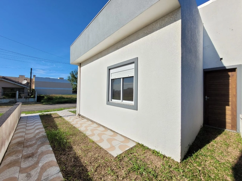 CASA 2 SUÍTES EM CAPÃO DA CANOA/JARDIM BEIRA MAR: 3ª foto da galeria de imagens do imóvel