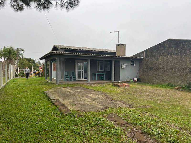 CASA EM RAINHA DO MAR: 3ª foto da galeria de imagens do imóvel
