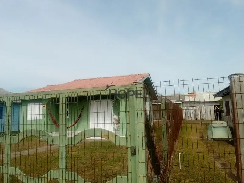 Casa com 2 dormitórios em Capão da Canoa: 5ª foto da galeria de imagens do imóvel
