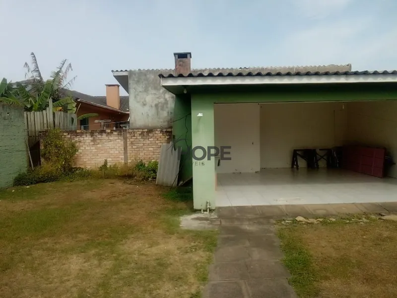 Casa com 2 dormitórios em Capão da Canoa: 3ª foto da galeria de imagens do imóvel