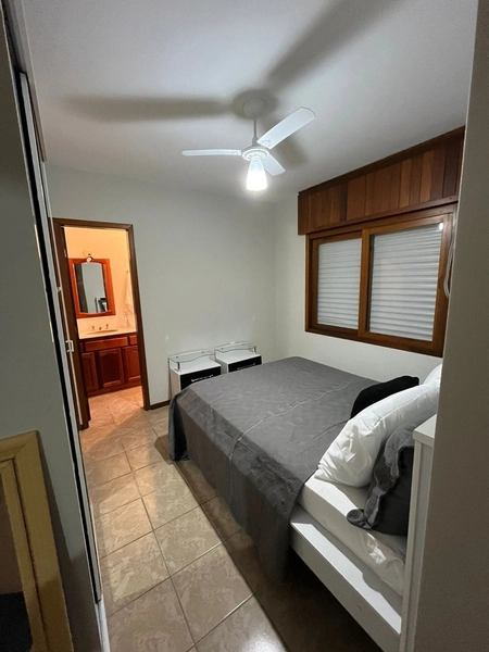 APARTAMENTO 2 DORMITÓRIOS EM CAPÃO DA CANOA/CENTRO: 3ª foto da galeria de imagens do imóvel
