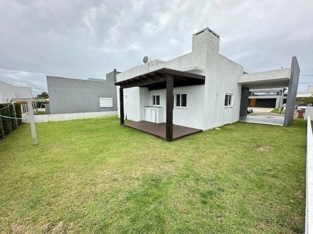 CASA EM CONDOMÍNIO FECHADO EM CAPÃO DA CANOA/ZONA NOVA: 17ª foto da galeria de imagens do imóvel