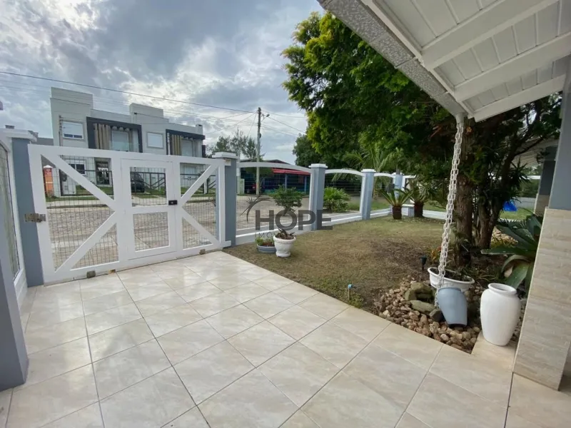 Casa composta por 4 dormitórios próxima ao mar de Capão da Canoa!: 22ª foto da galeria de imagens do imóvel