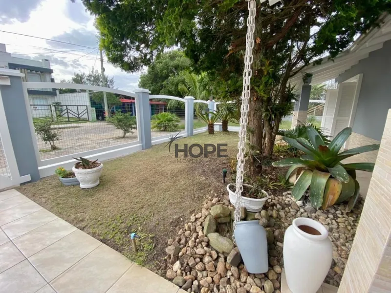 Casa composta por 4 dormitórios próxima ao mar de Capão da Canoa!: 10ª foto da galeria de imagens do imóvel