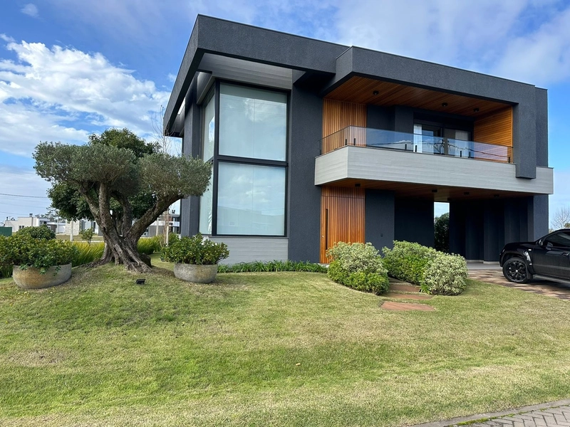 CASA 4 SUÍTES EM CONDOMÍNIO FECHADO EM CAPÃO DA CANOA: 10ª foto da galeria de imagens do imóvel