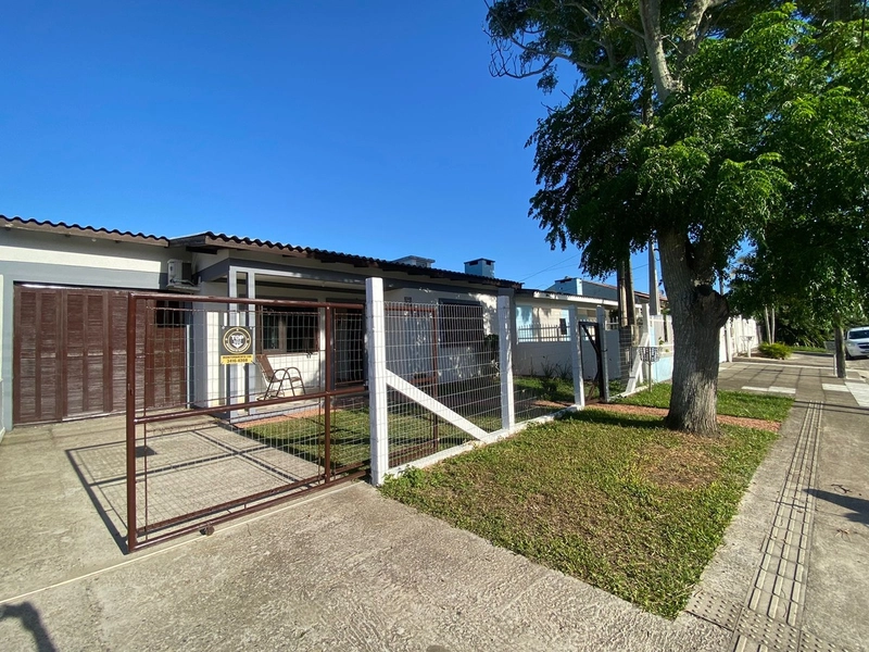 ÓTIMA CASA À VENDA EM CAPÃO DA CANOA: 1ª foto da galeria de imagens do imóvel