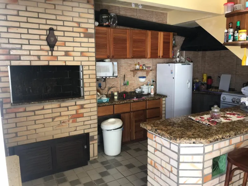LINDA CASA BEM LOCALIZADA COM PISCINA!: 2ª foto da galeria de imagens do imóvel