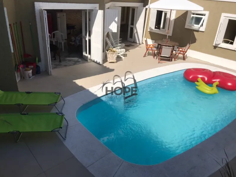 LINDA CASA BEM LOCALIZADA COM PISCINA!: 8ª foto da galeria de imagens do imóvel